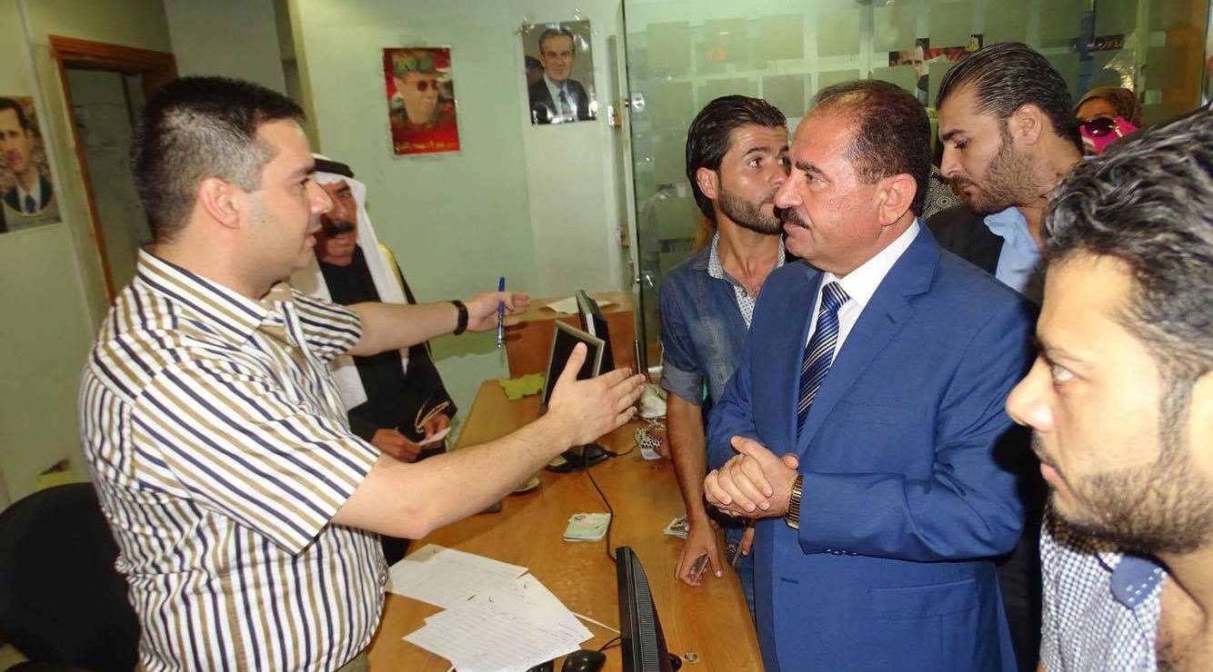 وزير النقل يتفقد مكاتب حجوزات السورية للطيران ويشدد على منع ابتزاز المواطنين