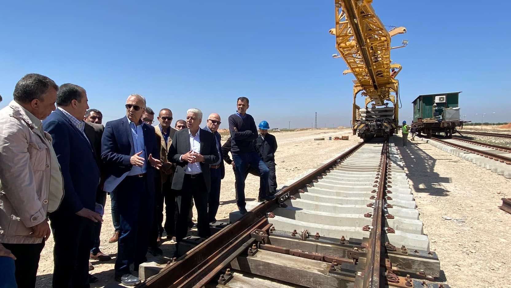الوزير خزيّم يتفقد مشاريع ربط السكك الحديدية وإنشاء المرفأ الجاف في المدينة الصناعية بحسياء