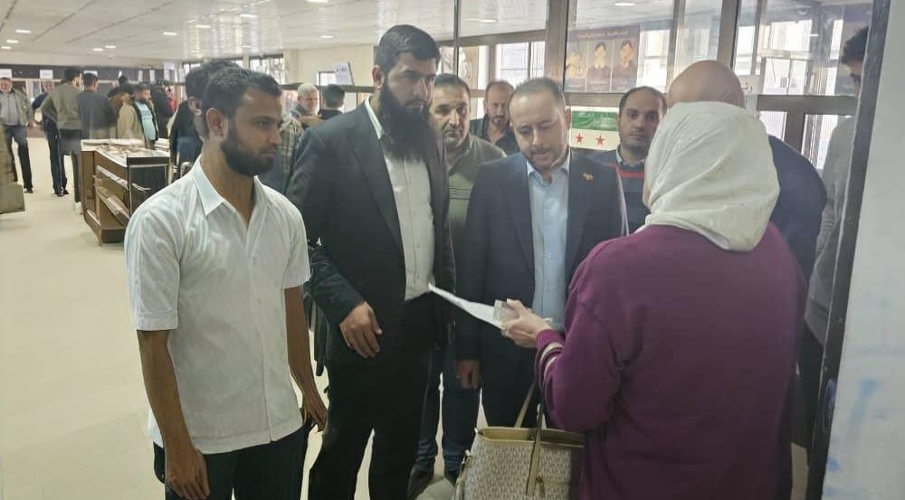 بهدف تعزيز الكفاءة وتحسين الخدمات.. رحّال يقوم بجولة ميدانية في نقل دمشق