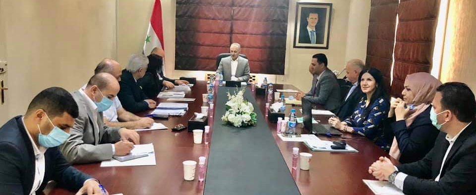 وزير النقل يعقد اجتماعاً لبحث واقع قطاع النقل السككي