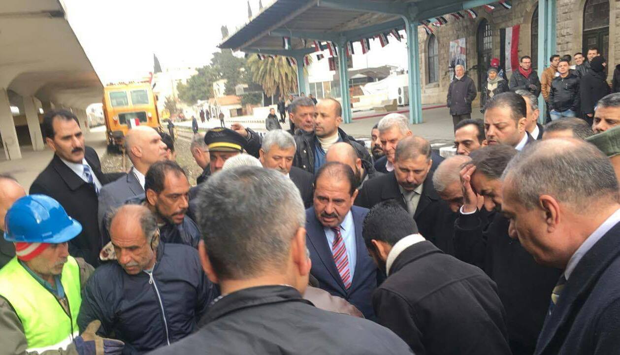 وزير النقل يوجه بتسيير رحلات مجانية على متن قطار الركاب الذي عاد إلى حلب بعد توقف خمس سنوات