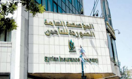 حسومات تصل 20% على عقود تأمين السيارات الخاصة للعاملين في الدولة والمخصصة للمؤسسات الحكومية.