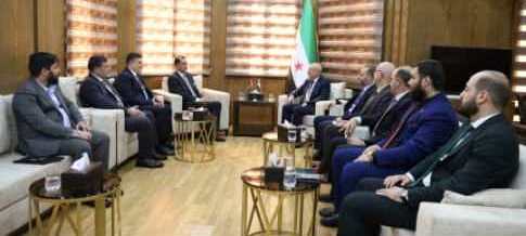 وزير النقل يبحث مع السفير الأردني سبل تعزيز التعاون وتفعيل الربط السككي بين سورية والأردن