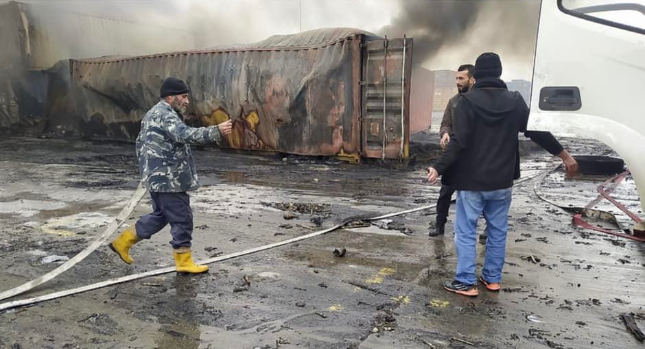 مدير مرفأ اللاذقية: تم السيطرة على النيران الناجمة عن الاعتداء الإسرائـيـلي على ساحة الحاويات فجر اليوم