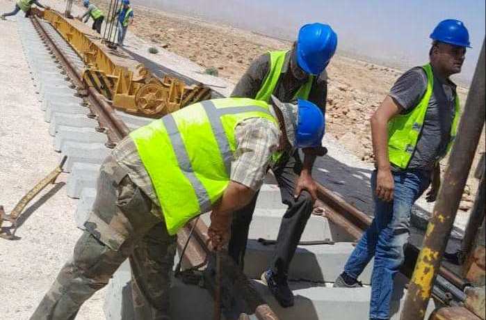 الشركة العامة لإنشاء الخطوط الحديدية تنتج أكثر من /1200/ عمود بيتوني، وأكثر من /3000/ عارضة بيتونية