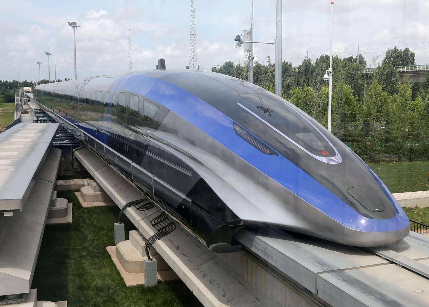 بتقنية النقل المغناطيسي الصين تنتج قطاراً تبلغ سرعته القصوى 600 كم/ سا
