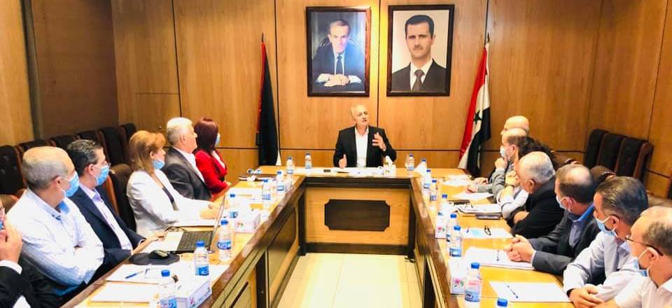 الوزير خزيّم يؤكد أهمية تحديد الأولويات عند اختيار المشاريع والعناية باختيار أجهزة الإشراف والاستلام