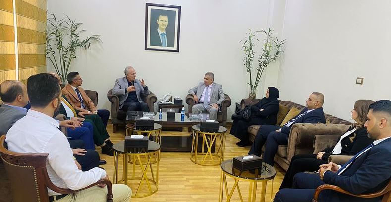 الوزير خزّيم يلتقي الفريق الفني العراقي المشارك في اجتماعات اللجنة البحرية السورية العراقية