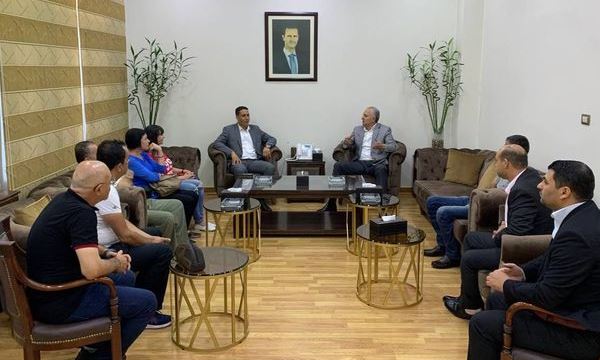 الوزير خزيّم يلتقي رئيس نقابة عمال النقل البري والسكك الحديدية